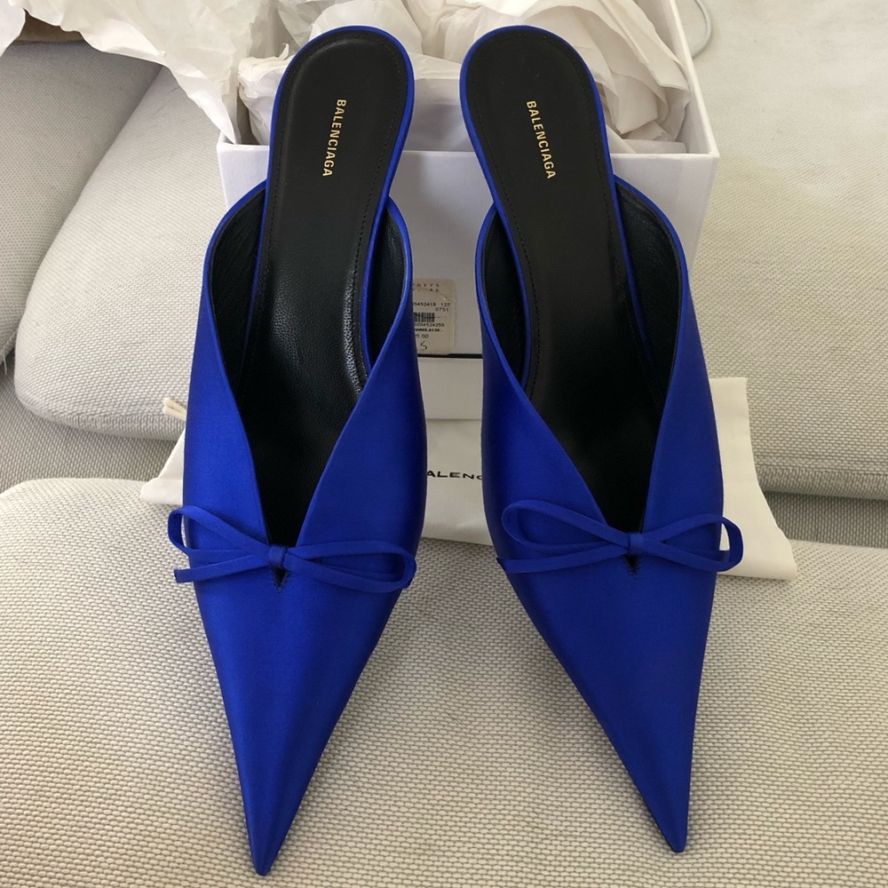 Balenciaga knife mule